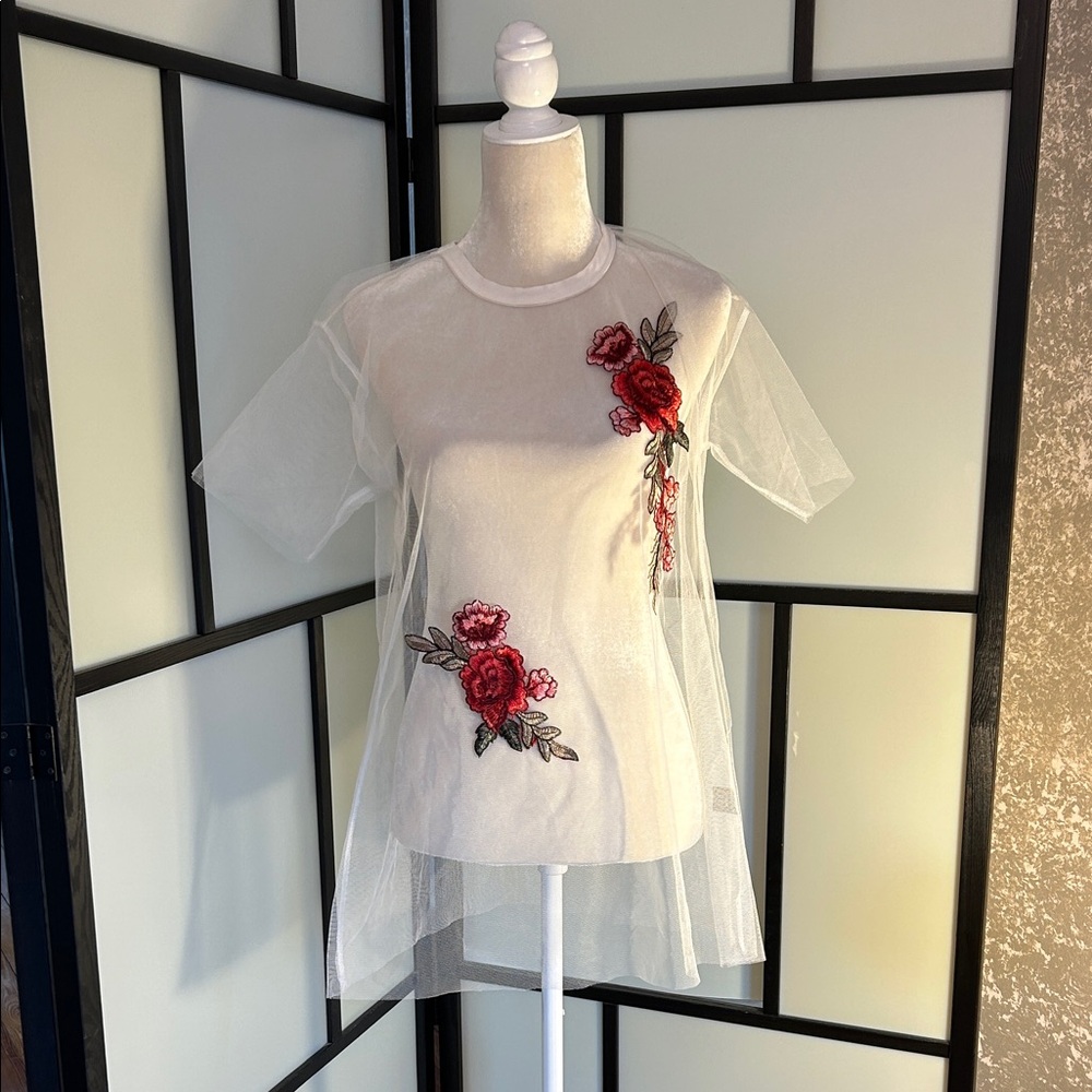 White Short-Sleeve Tee with Red Floral Embroidered Overlay